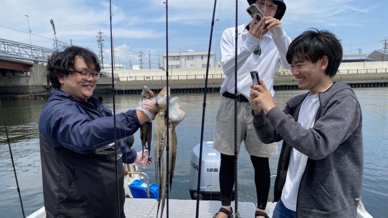 仲間同士でワイワイタコ釣り!タコ便6月13日釣果情報!│海族船伊勢湾フィッシング
